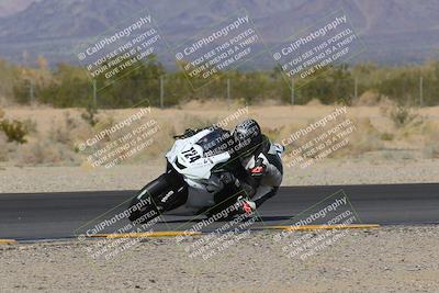 media/Dec-04-2022-CVMA (Sun) [[e38ca9e4fc]]/Race 3 Supersport Middleweight/